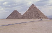 Cheops und Chephren Pyramide von Südwesten