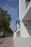 Siemens Healthineers, Erlangen: Haupteingang von Osten