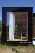 Timber Prototype House, Apolda; IBA Thüringen: Frontalansicht, Große Scheibe