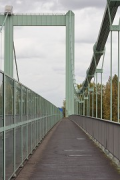 Rodenkirchen bridge: walkway at midstream