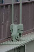 Rodenkirchen bridge: roadway anchoring of vertical cable, zoomed