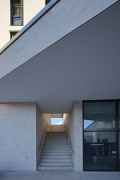 Colmdorf-Street, Munich-Aubing: cutout view of staircase-passage of cross-wing building