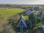 Notkirche Ratingen-Eggerscheidt: Drohnenaufnahme von Norden