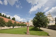 Schloss Kranichstein: Schlossansicht Ehrenhof 2