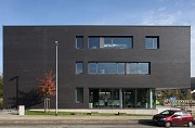 Bauverein Gevelsberg: Westansicht, offene Jalousie