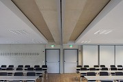 ComNets Aachen: Erdgeschoss, Hörsaal, achsialer Blick