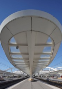 Eurogare, Mons: Abschluss Bahnsteigüberdachung, Detail