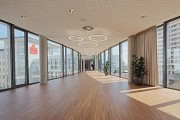 Sparkasse Neu-Ulm: 2.OG - Zugang Saal
