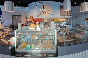 Sparkasse Neu-Ulm: Brückenhaus, Café Josi, Bild 1