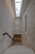Tebartz-van Elst: Eingangsfoyer: Kellertreppe 1