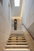 Tebartz-van Elst: Eingangsfoyer: Kellertreppe 2