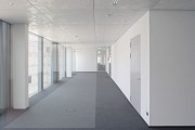 Allianz Suisse Hochhaus - Büroflächen Nebengebäude 2