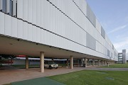 Brasilia-Palace: Westfassade, Nahansicht 3
