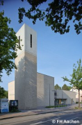 Genezareth-Kirche: Ostansicht Vaalserstraße, Bild 3 (Foto: Mehl)