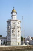 Harmandir Sahib (Goldener Tempel): Baba Atal Turm, Bild 1