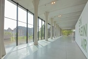 Museum La Boverie: Der neue Saal wird mit temporären Einbauten gegliedert