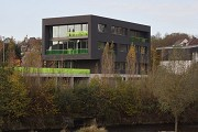 Bauverein Gevelsberg: erhöhte Südostansicht vom Ennepe-Park, Querformat