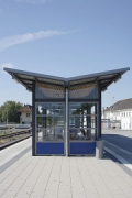 Bahnhof Bedburg: Südansicht, Unterstand Gleis 2