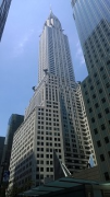 Chrysler Building: Blick von der 42nd Street aus Osten, totale