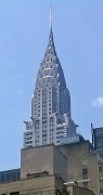 Chrysler Building: Blick auf Turmspitze von Nordosten