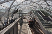 Elbbrücken-Bahnhof: Aufgang Skywalk
