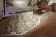 Europäisches Hansemuseum: Sakristei, Fußbodenmosaik