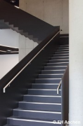 KMAC: Treppenaufgang Eingangsfoyer (Foto: Weingart)