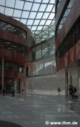 Universitätsbibliothek Marburg: Nördliches Atrium, Bild 1 (Foto: Sowa, Theiss, Schilken, Wagner, Suchfort, von der Heid, Franke)