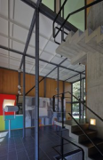 Pavillon "Le Corbusier", Zürich: EG, offenes Treppenhaus, Bild 3