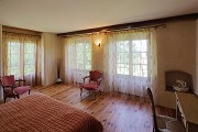Domaine Montvianeix: guest-room "Chambre de la chapelle"