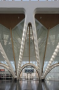 Eurogare, Mons: Hall-bay with platform-access