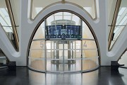 Eurogare, Mons: platform-access at station-hall
