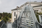 Freudenberg Castle: eastern staircase-sculpture view from the eastern main platform