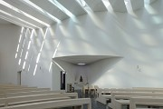 Church by the Sea: St. Mary's altar
