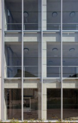 Erkelenz mobile station: glass façade stairhouse