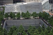 9/11 museum: elevated southern view with southern memorial-pool, closer