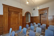 Fraser Suites: board-chamber