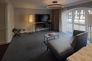 Fraser Suites: basement-suite with river-view