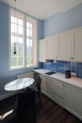 Fraser Suites: separate kitchen, fig. 1