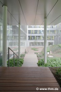 New Chemistry, JLU Gießen: courtyard, upper level; photo: Neslihan