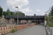 Yorck-bridges, Berlin: view to the east at the entrance to the Flaschenhalspark, southside