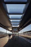 Leverkusen-Opladen railway-station: platform-roof bottom southern day-view