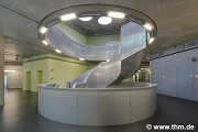 BFS, JLU Giessen: 1st floor, central lobby, spiral stairs (photo: Reuter)