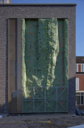 Children's psychiatry "Wilhelmstift", Hamburg: climbing wall at south wing