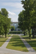 Federal Chancellery: Western view from chancellor's park