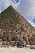 Khufu Pyramid: south-western ridge