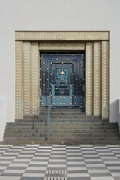 Mathildenhöhe Exhibition Hall: Wedding Tower entrance