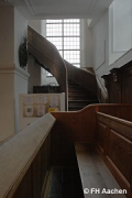 Monschau protestant town church: gallery stairs (photo: Fischer)