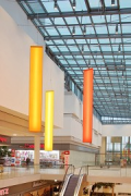 NeuerMarkt: eastern mall-alley, ground-floor, glass-top roof