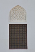 Omani French Museum: window with mashrabiya-fanlight, detail 2